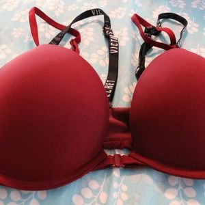 Padded plunge front close